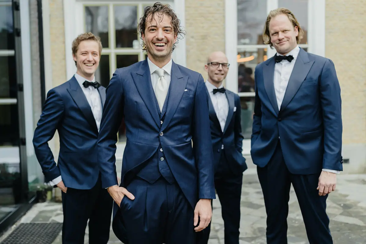 Blauw 3 delig Jacquet op maat, Staalblauw jacquet, Peak lapels