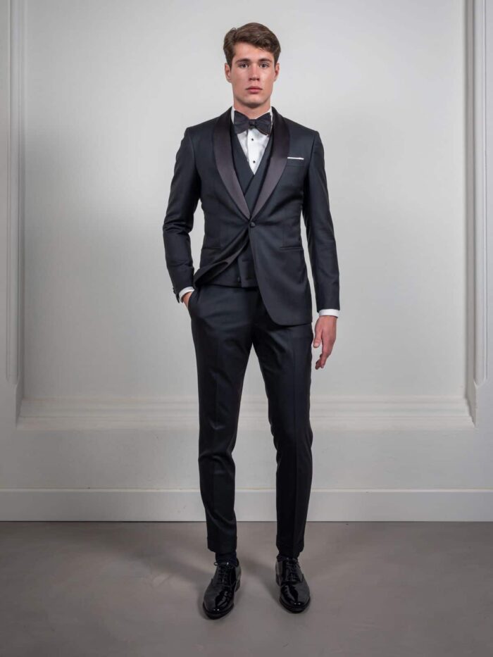 Wedding suit Black tie