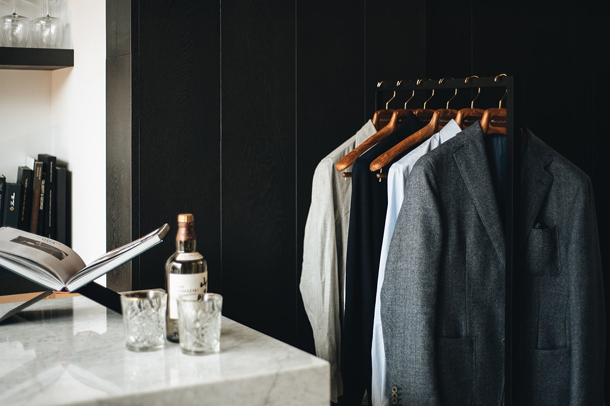 Tailors Wardrobe December Details, Wiskey, Maatjasjes, Maatshirts