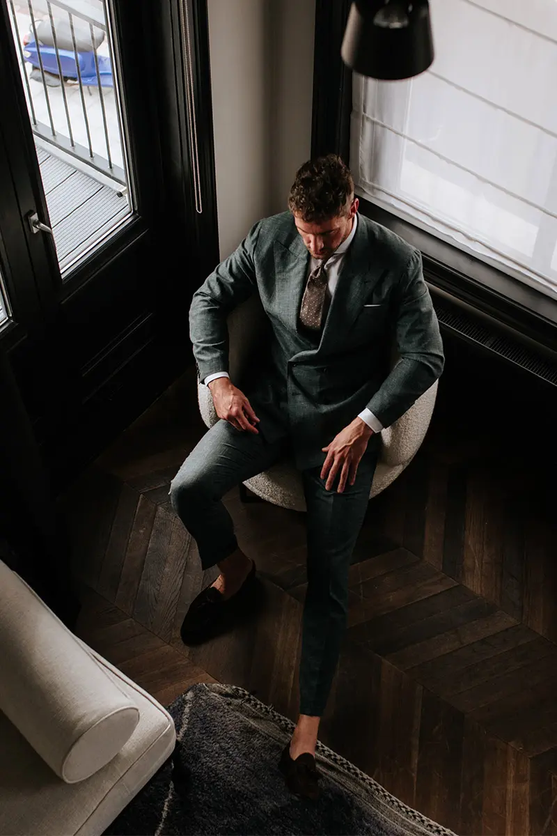 trouwpak double breasted met loafers