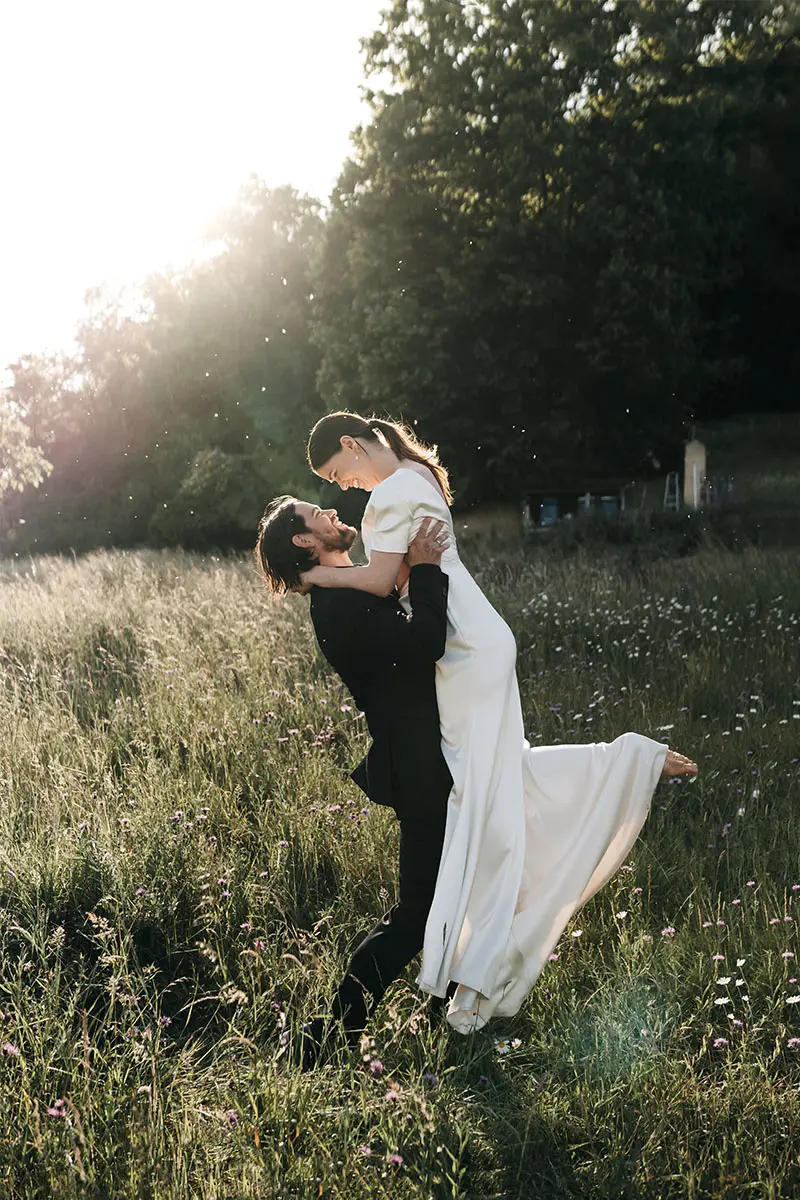 dansen in het gras het liefdesverhaal