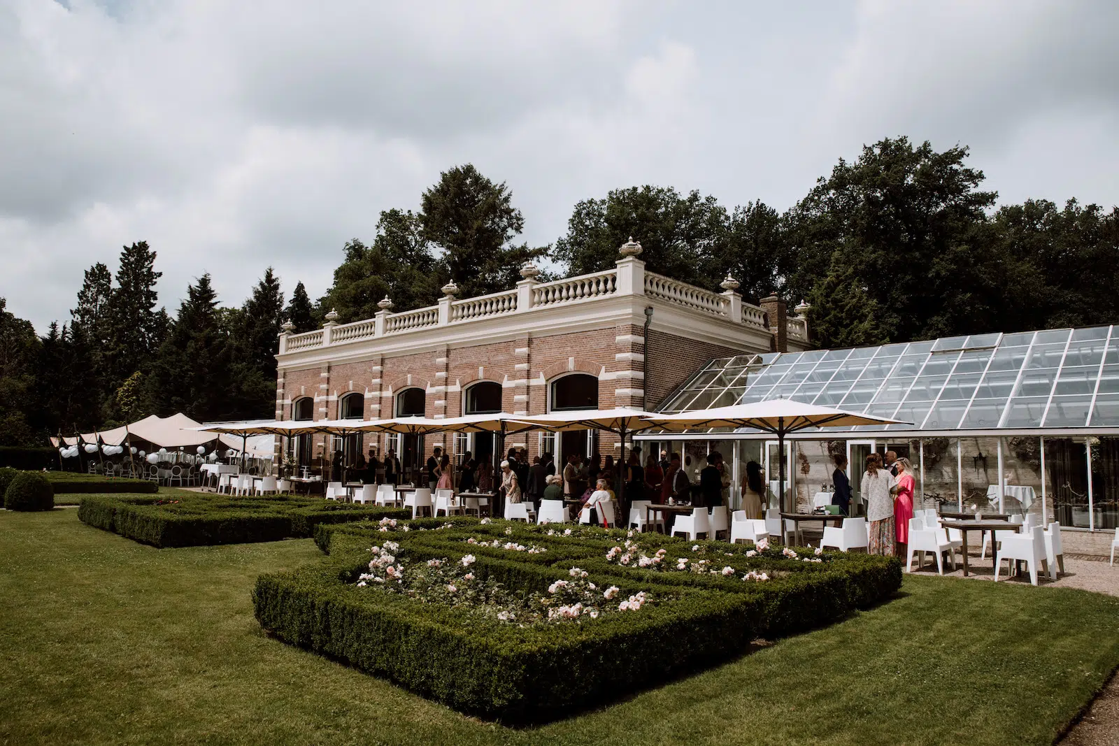 locatie wedding bruiloft zomer | Michael & Giso